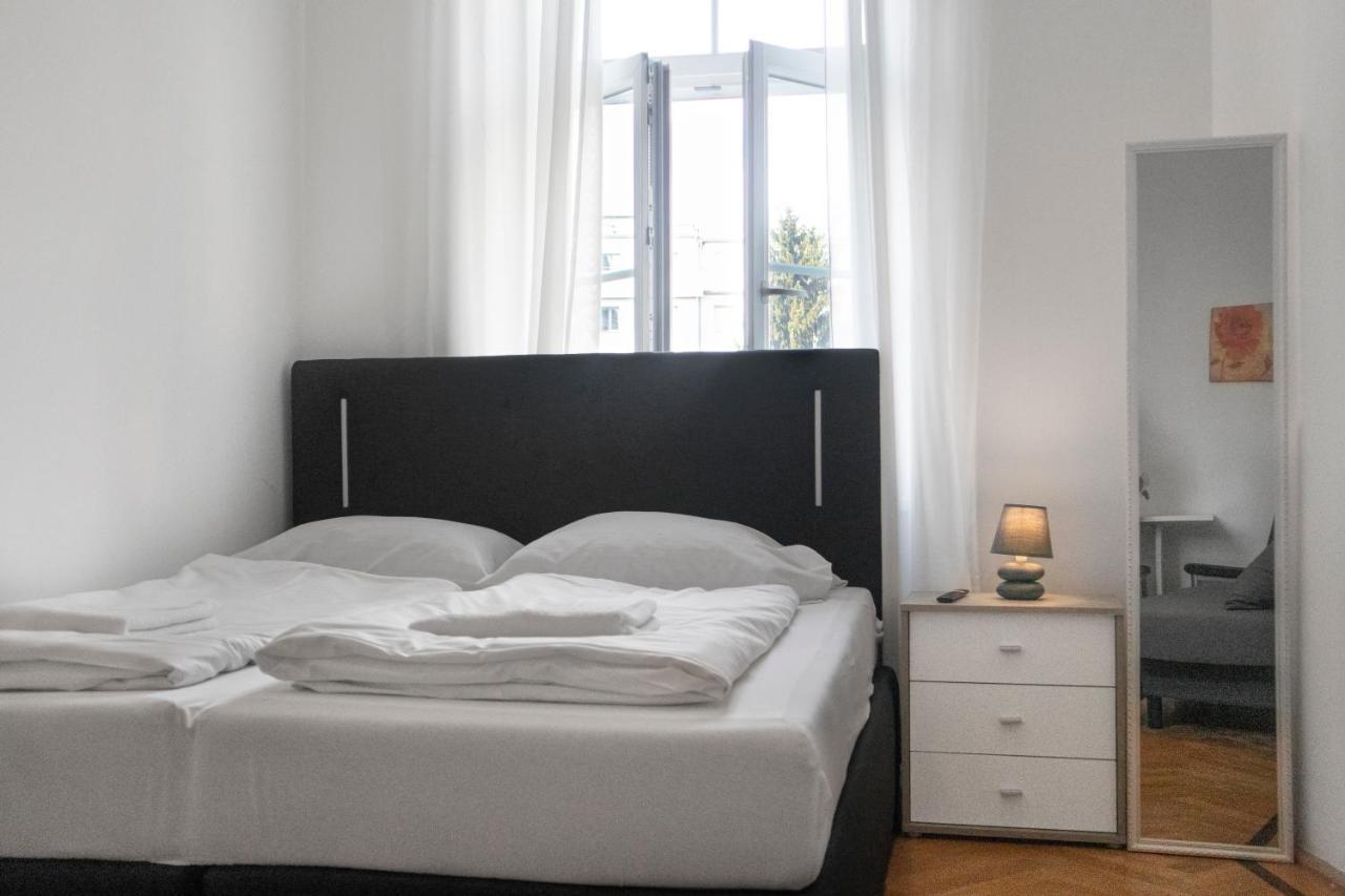 Appartement Superb 7br Shared Apartment- Near Hauptbahnhof *