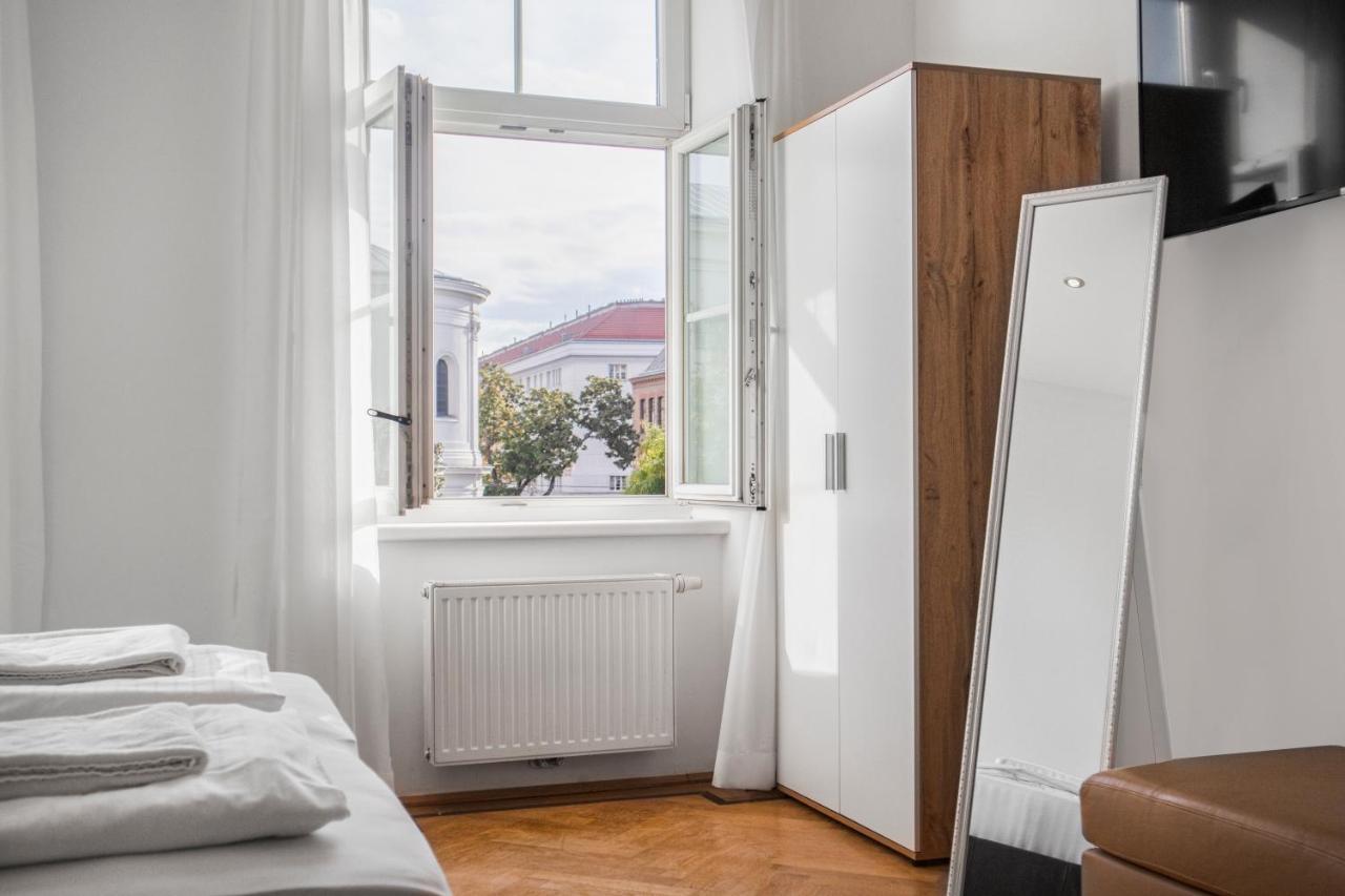 Appartement Superb 7br Shared Apartment- Near Hauptbahnhof
