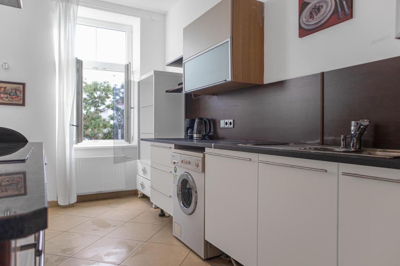 Superb 7br Shared Apartment- Near Hauptbahnhof Vienne